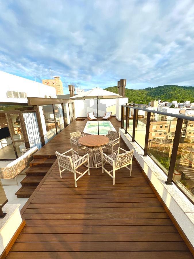 Cobertura Velejar Em Condominio Clube - Com Area De Lazer Governador Celso Ramos Ngoại thất bức ảnh