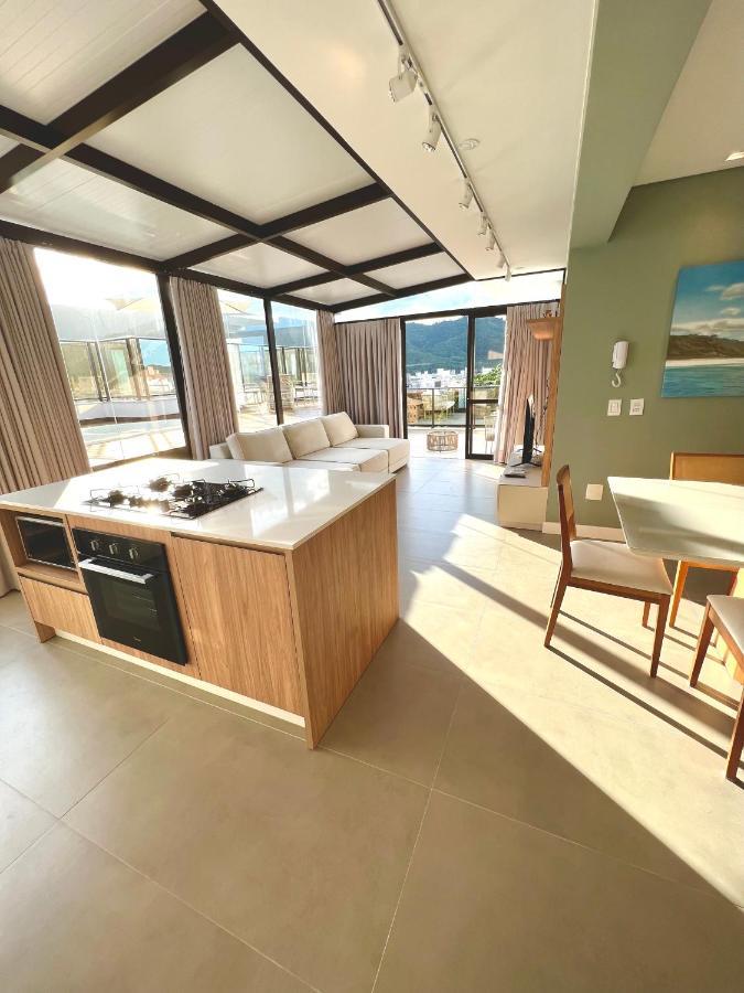 Cobertura Velejar Em Condominio Clube - Com Area De Lazer Governador Celso Ramos Ngoại thất bức ảnh